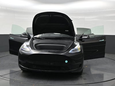2024 Tesla Model Y LONG RANGE