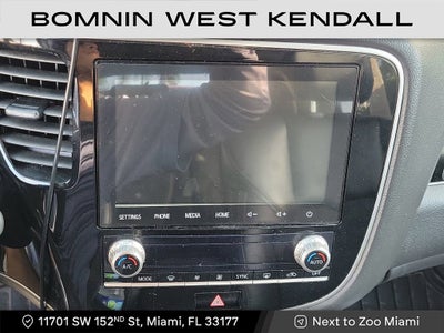 2020 Mitsubishi Outlander SE