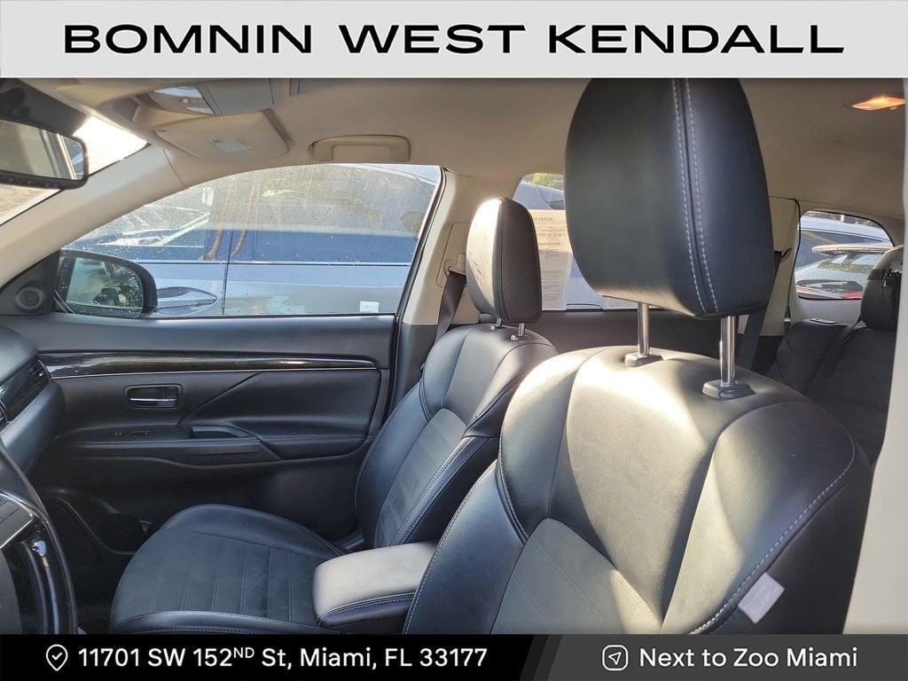 2020 Mitsubishi Outlander SE