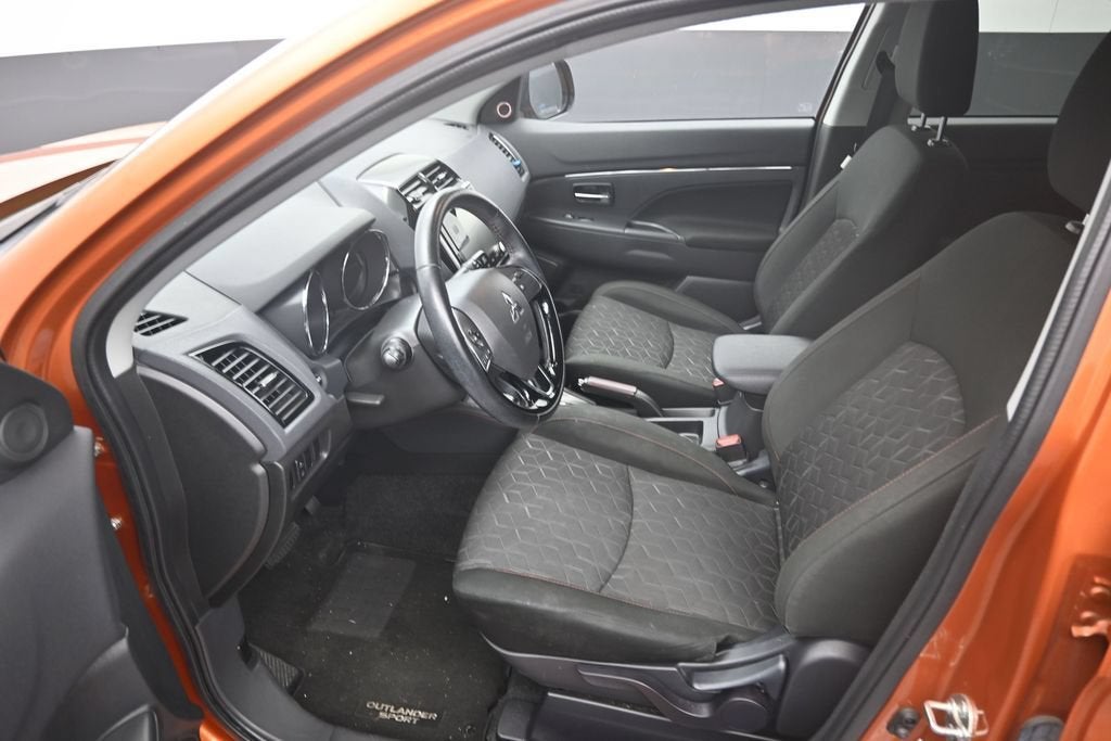 2022 Mitsubishi Outlander Sport 2.0 LE 2WD