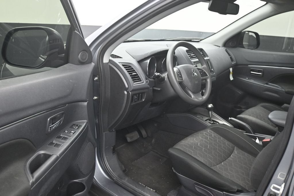 2022 Mitsubishi Outlander Sport ES