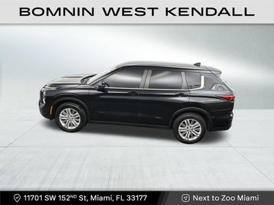 2024 Mitsubishi Outlander ES