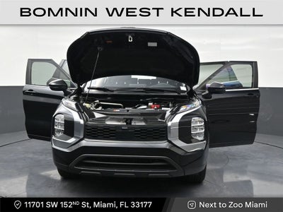 2024 Mitsubishi Outlander ES