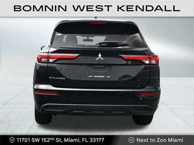 2024 Mitsubishi Outlander ES