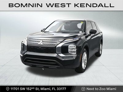 2024 Mitsubishi Outlander ES