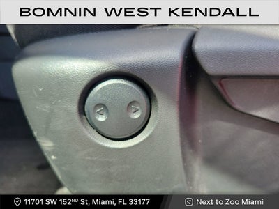 2024 Mitsubishi Outlander ES