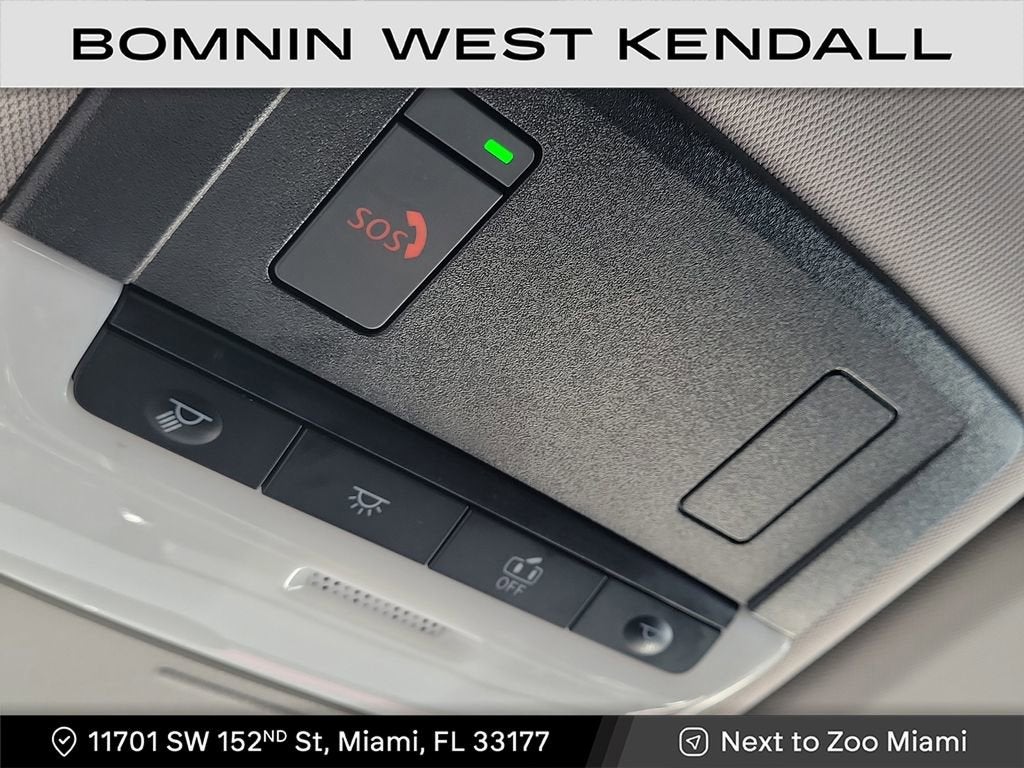 2024 Mitsubishi Outlander ES