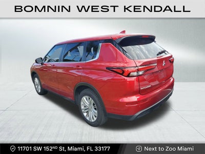 2024 Mitsubishi Outlander ES