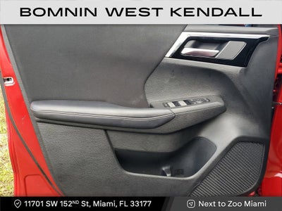 2024 Mitsubishi Outlander ES