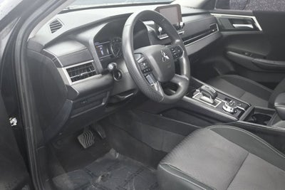 2024 Mitsubishi Outlander ES 2.5 2WD