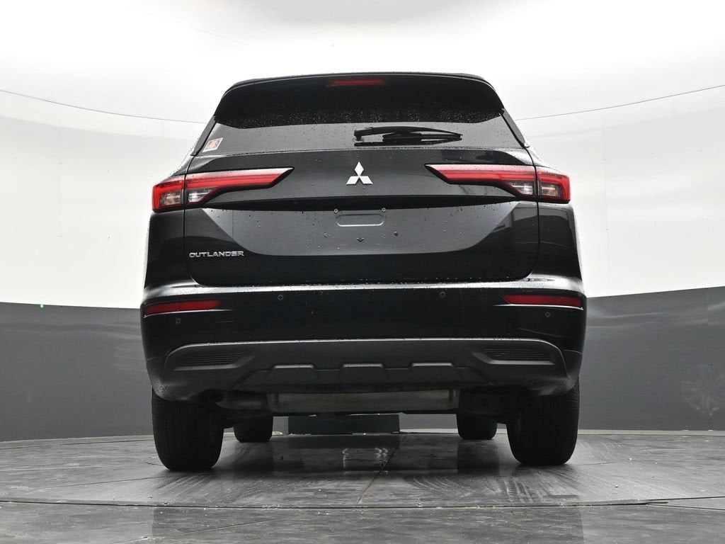 2024 Mitsubishi Outlander ES 2.5 2WD