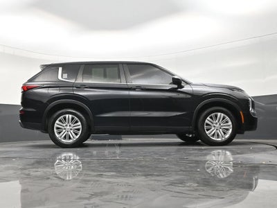 2024 Mitsubishi Outlander ES 2.5 2WD