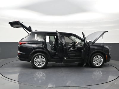 2024 Mitsubishi Outlander ES 2.5 2WD