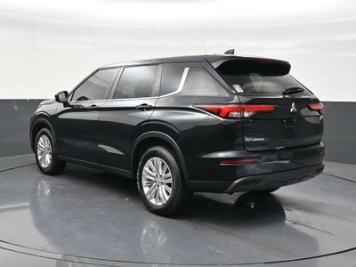 2024 Mitsubishi Outlander ES 2.5 2WD