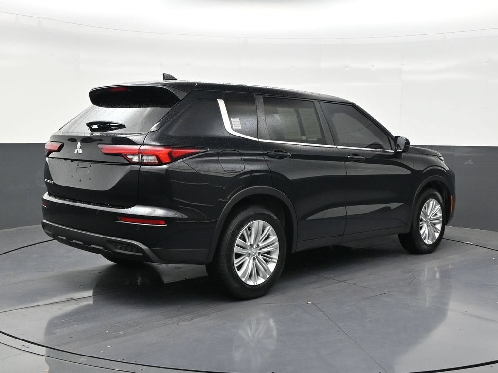 2024 Mitsubishi Outlander ES 2.5 2WD