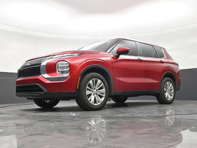 2025 Mitsubishi Outlander ES