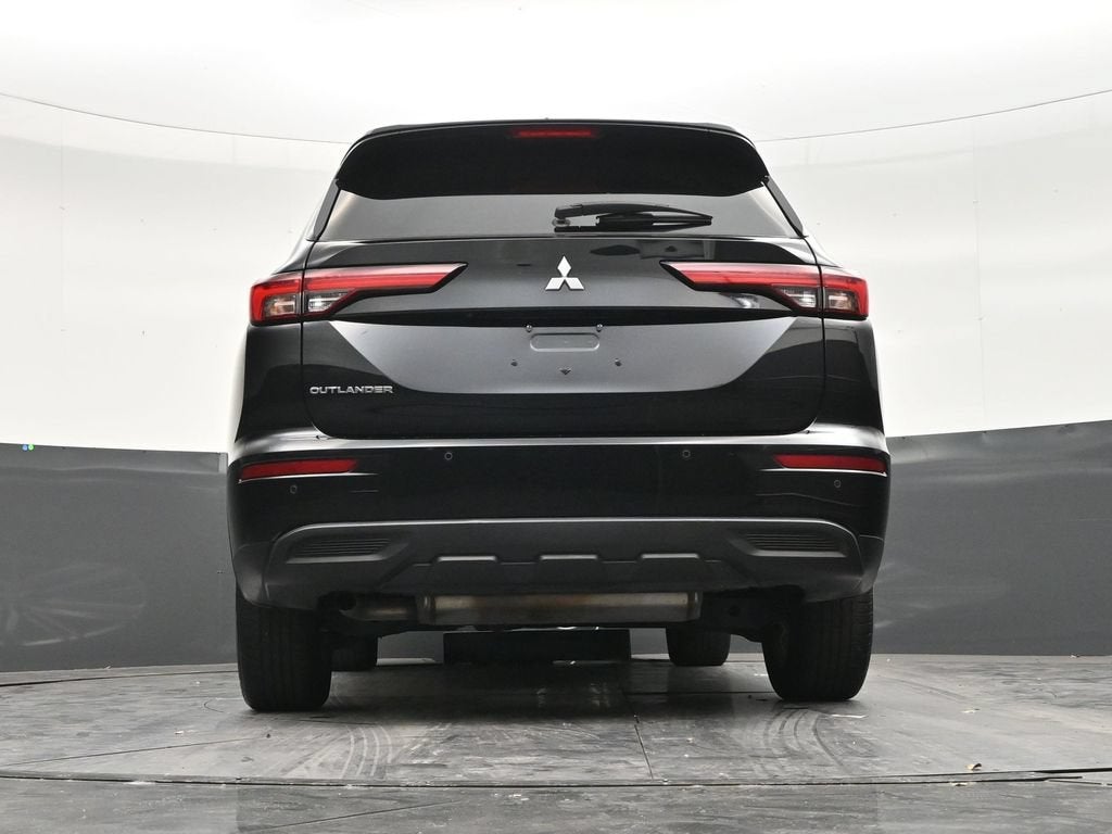2024 Mitsubishi Outlander ES 2.5 2WD