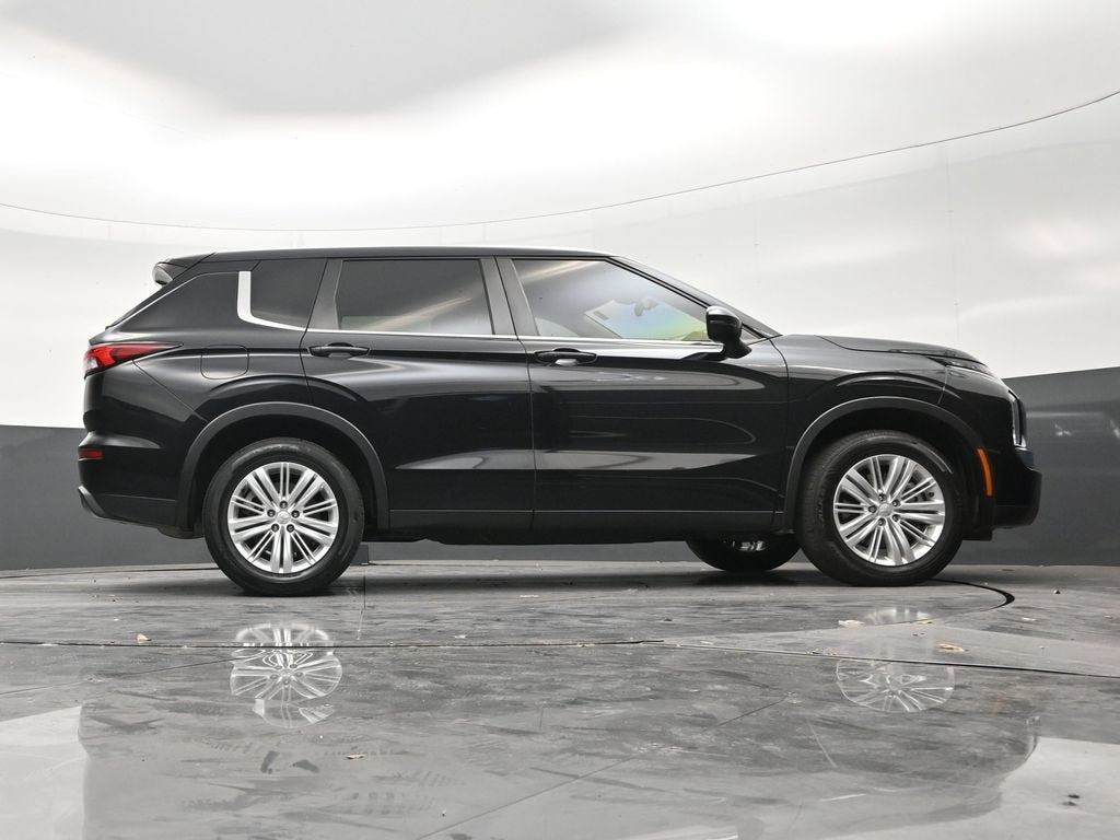 2024 Mitsubishi Outlander ES 2.5 2WD