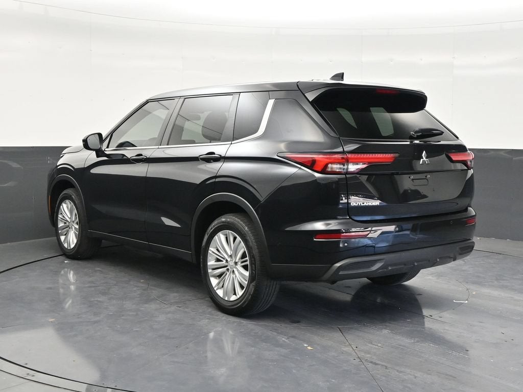 2024 Mitsubishi Outlander ES 2.5 2WD