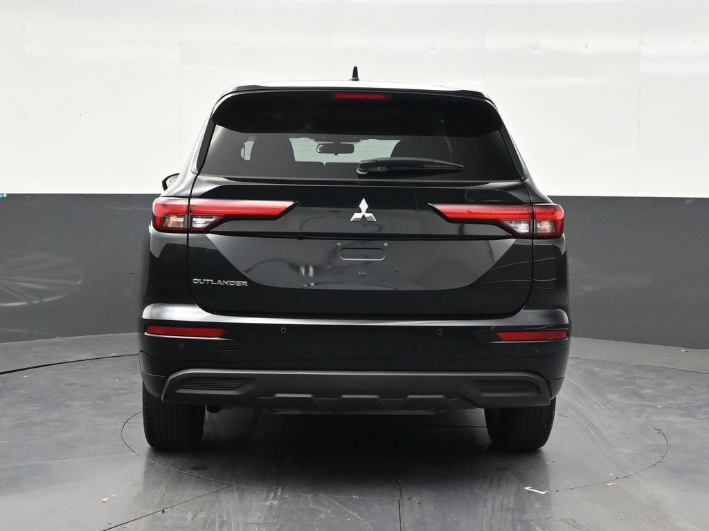 2024 Mitsubishi Outlander ES 2.5 2WD