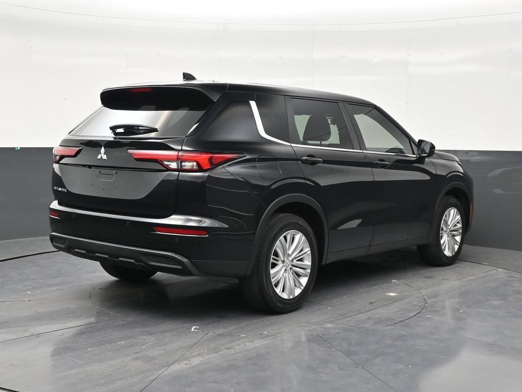 2024 Mitsubishi Outlander ES 2.5 2WD