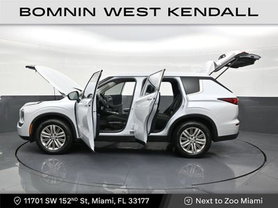 2022 Mitsubishi Outlander ES