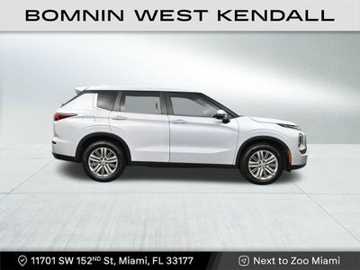 2022 Mitsubishi Outlander ES