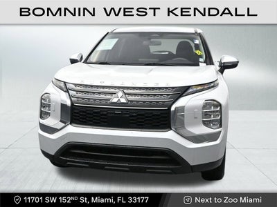 2022 Mitsubishi Outlander ES