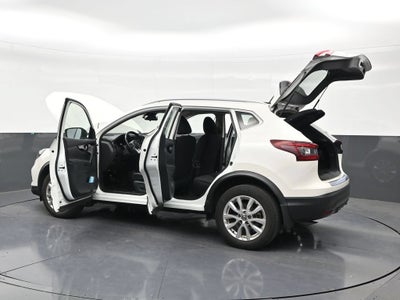 2021 Nissan Rogue Sport SV FWD Xtronic CVT