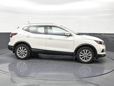 2021 Nissan Rogue Sport SV FWD Xtronic CVT