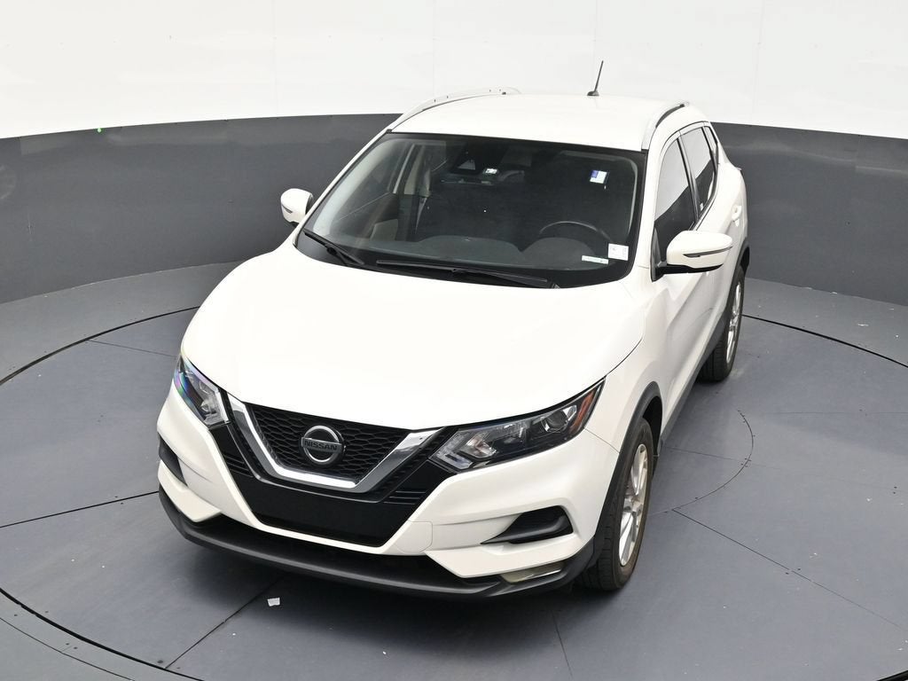 2022 Nissan Rogue Sport SV