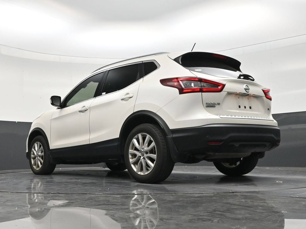 2022 Nissan Rogue Sport SV