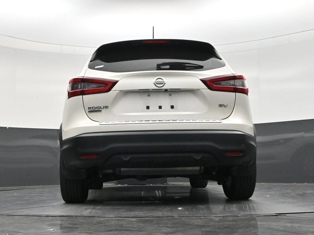 2022 Nissan Rogue Sport SV