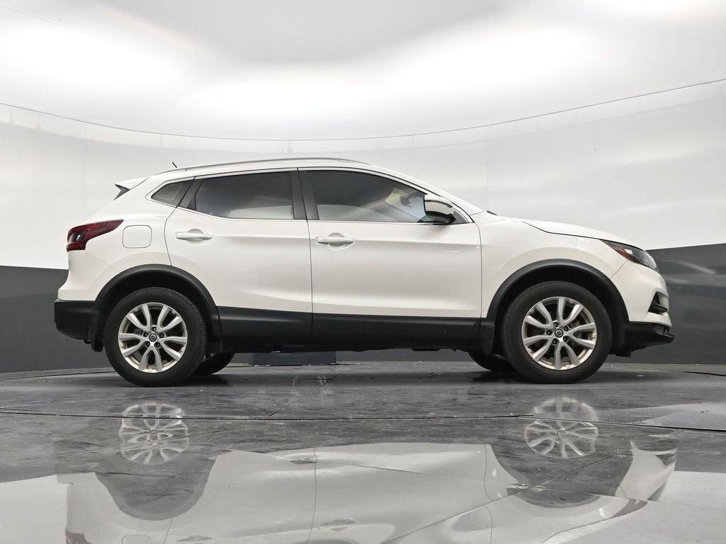 2022 Nissan Rogue Sport SV