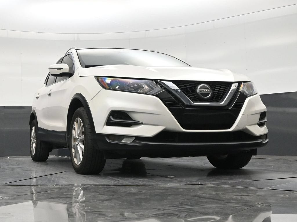 2022 Nissan Rogue Sport SV
