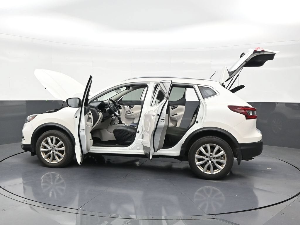 2022 Nissan Rogue Sport SV