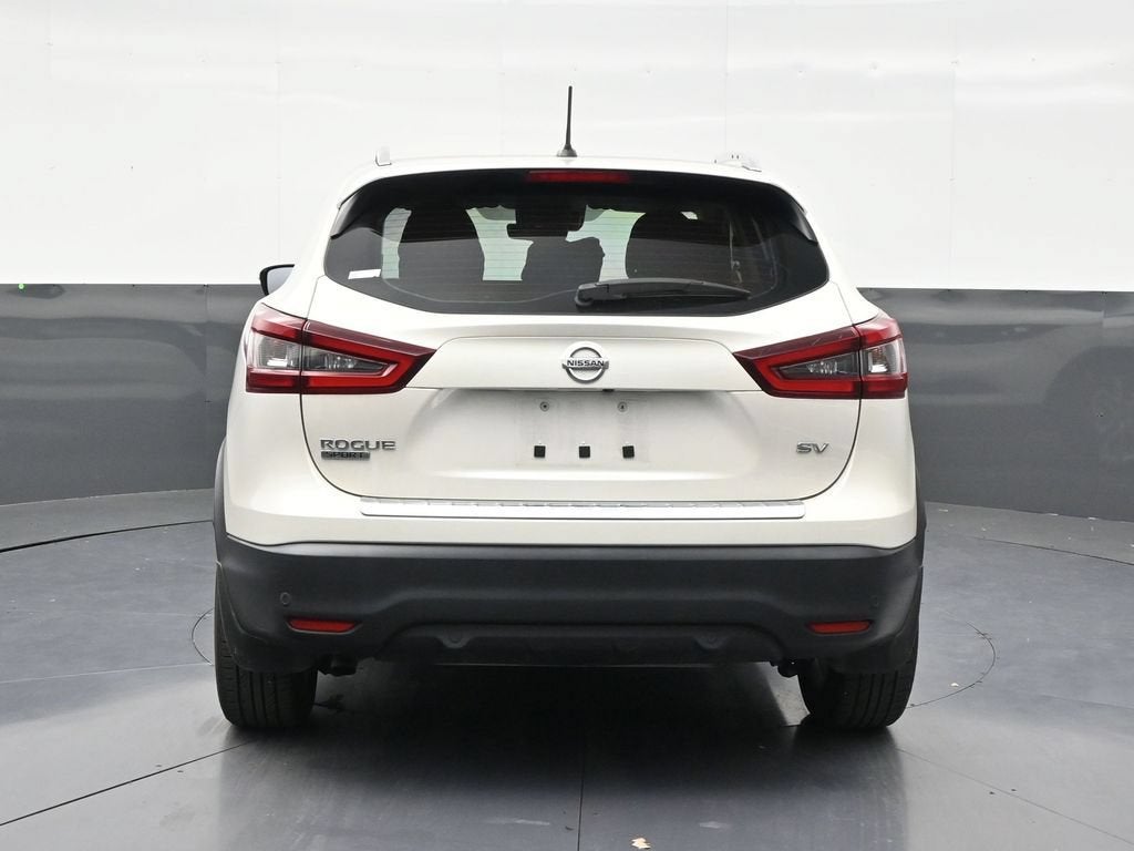 2022 Nissan Rogue Sport SV