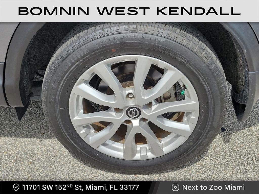 2022 Nissan Rogue Sport SV