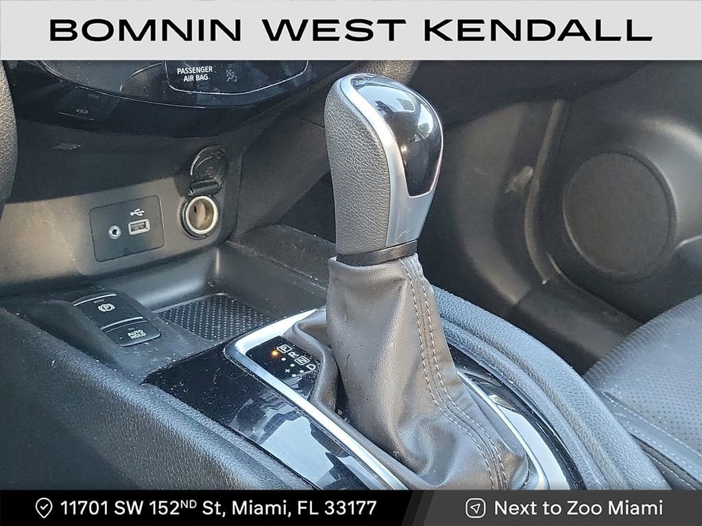 2022 Nissan Rogue Sport SL