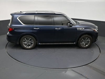 2022 INFINITI QX80 LUXE