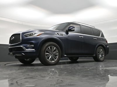 2022 INFINITI QX80 LUXE