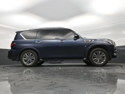 2022 INFINITI QX80 LUXE
