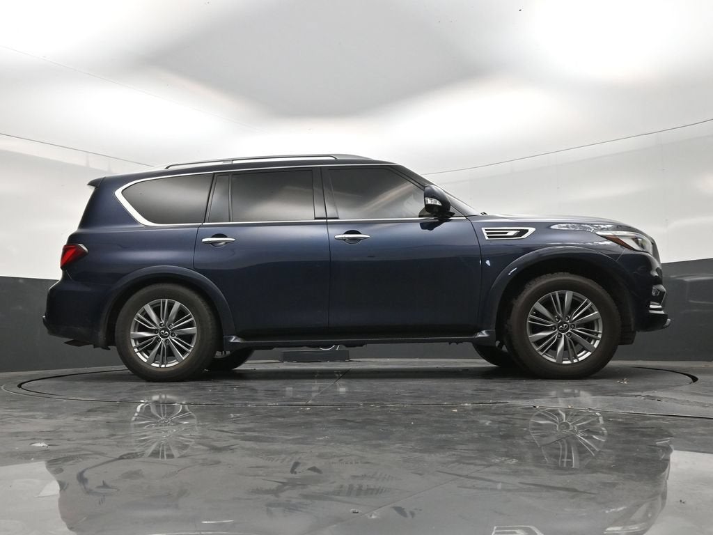 2022 INFINITI QX80 LUXE