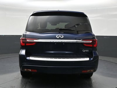 2022 INFINITI QX80 LUXE