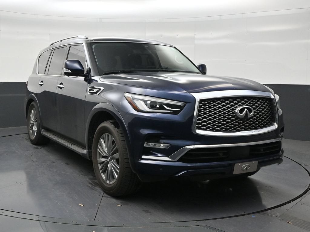 2022 INFINITI QX80 LUXE