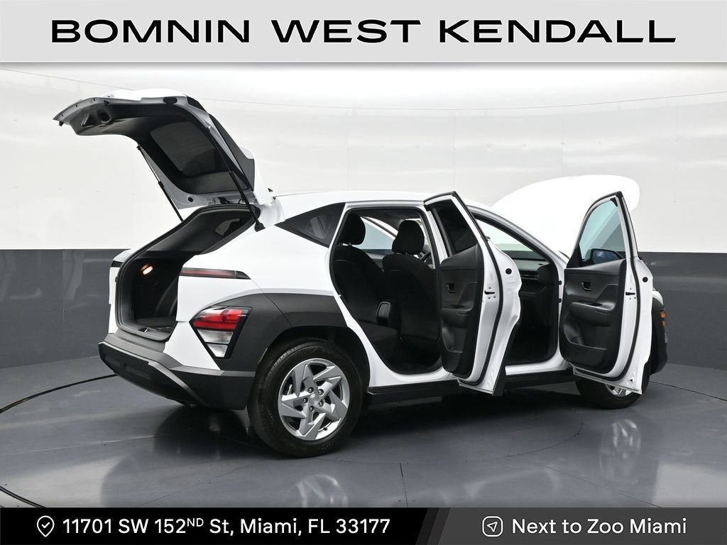 2024 Hyundai Kona SE