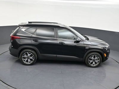2023 Kia Seltos EX