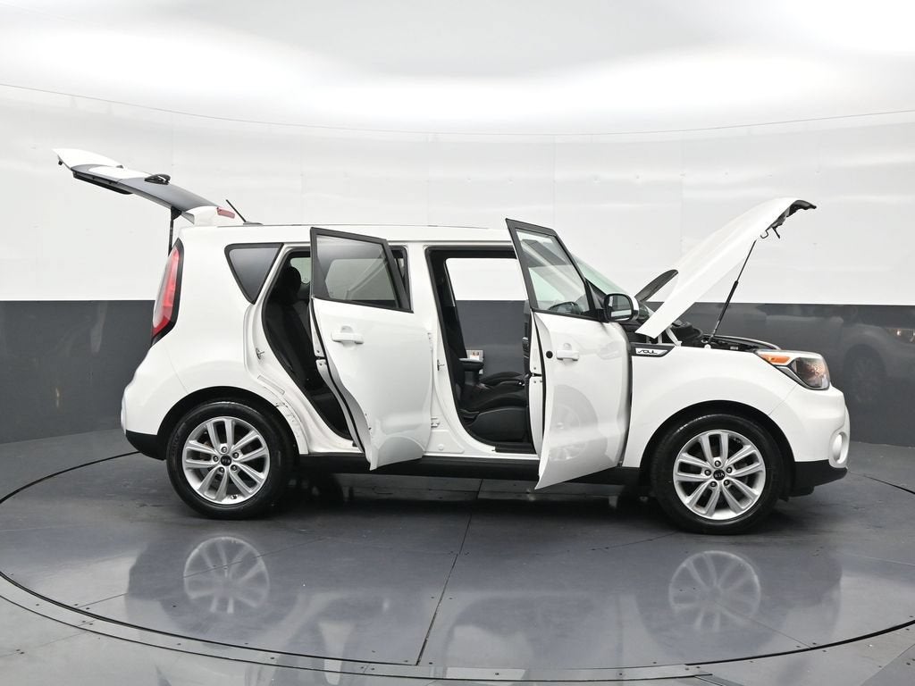2019 Kia Soul +