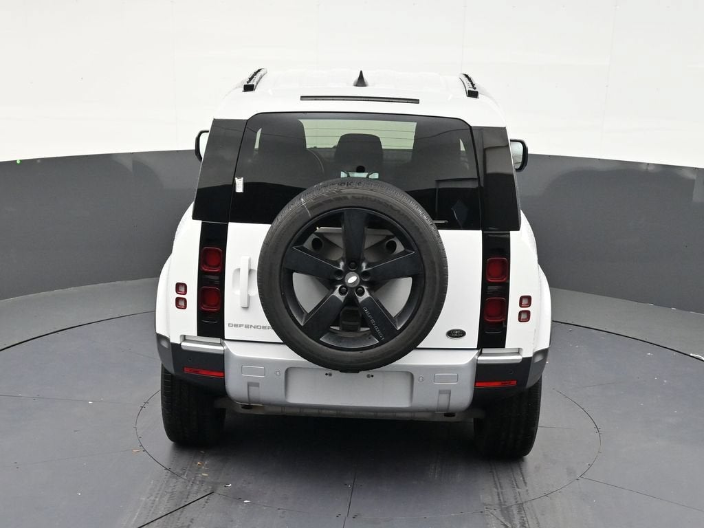 2022 Land Rover Defender 90 Standard