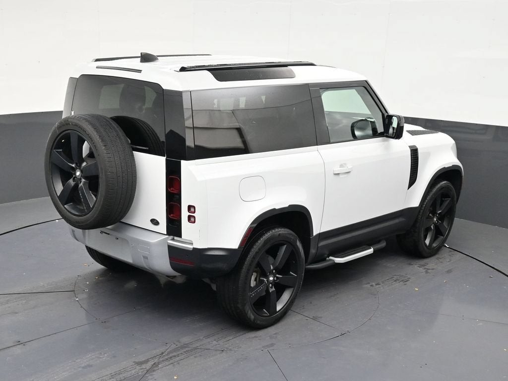 2022 Land Rover Defender 90 Standard